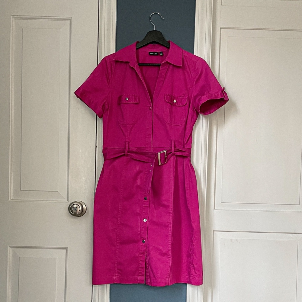 Apt. 9 Utility Dress Womens 10 Fuchsia Pink Excellent Belted Button Front Safari